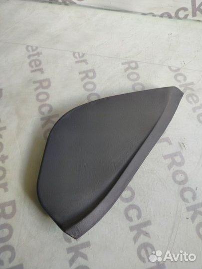 Накладка торпедо левая Hyundai Elantra XD 2003