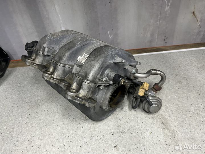 Впускной коллектор Mercedes Benz M112