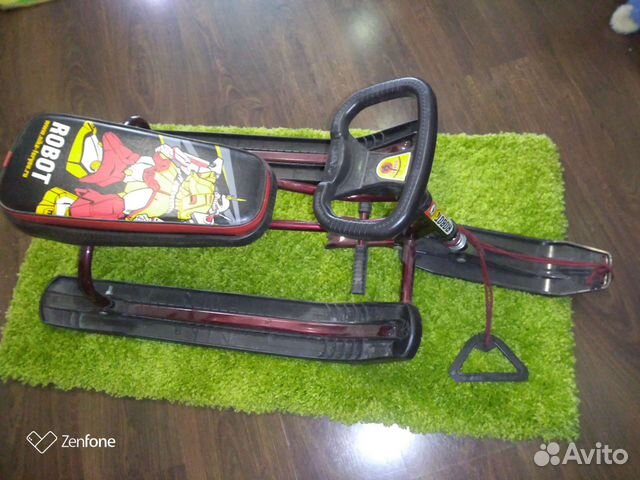 Детский снегокат бу