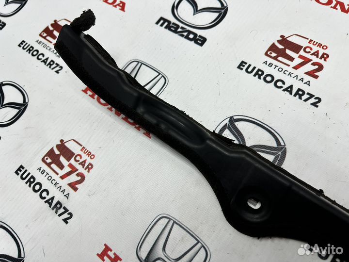 Пыльник крыла левый Mazda CX-7 ER 2007-2012