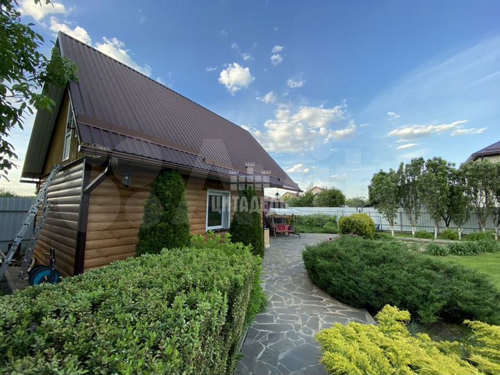 Коттедж 360 м² на участке 15 сот.