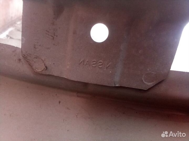 Nissan terrano 3 крыло переднее левое оригинал