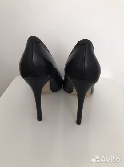Туфли женские 37 размер новые кожа