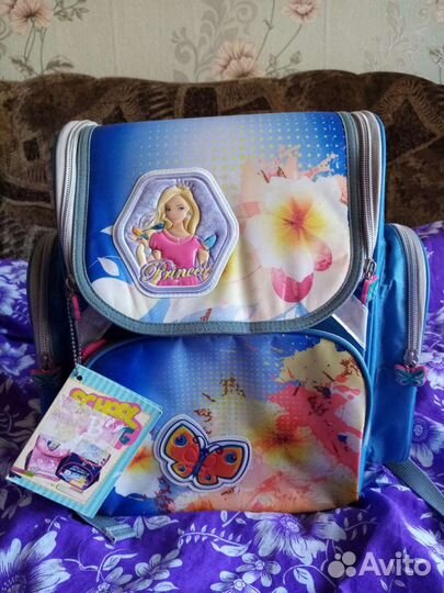 Рюкзак школьный для девочки новый