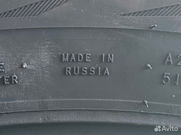 Nokian Tyres Hakkapeliitta R3 215/55 R17 98R