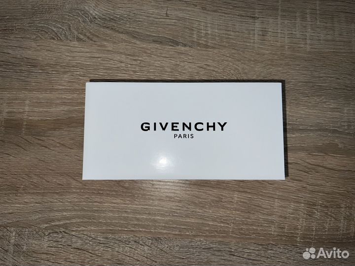 Очки givenchy