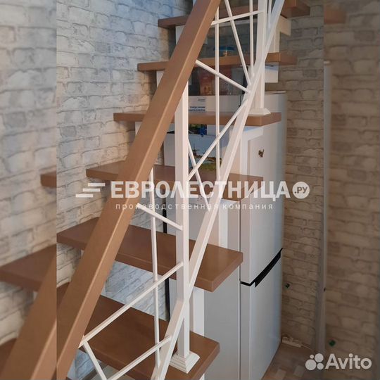 Лестница на второй этаж