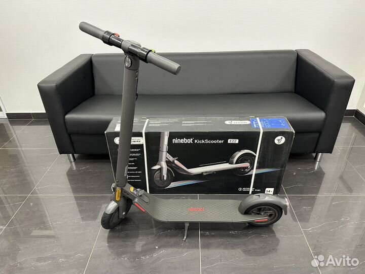Новый электросамокат Ninebot KickScooter E22