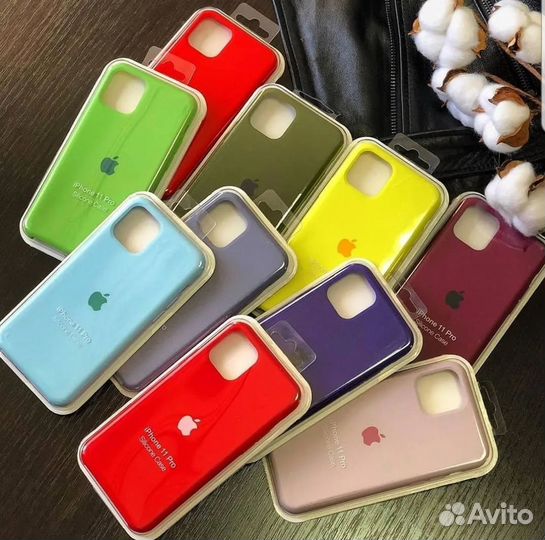 Чехлы на iPhone силиконовые