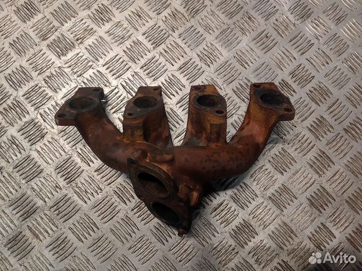 Коллектор выпускной Opel Omega B