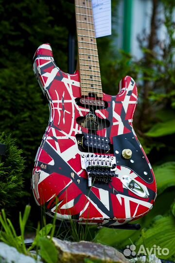 EVH Striped Series Frankie электрогитара