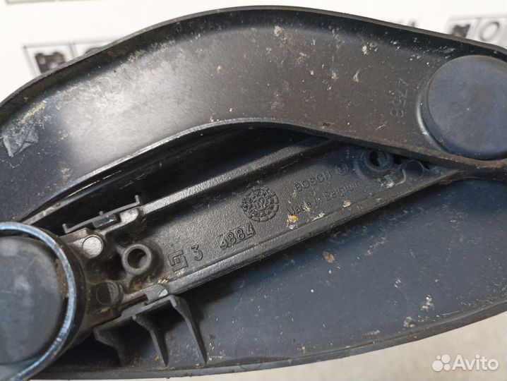 Поводок стеклоочистителя для Mercedes Benz W211