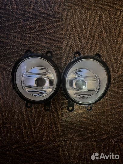 Туманки на ractis