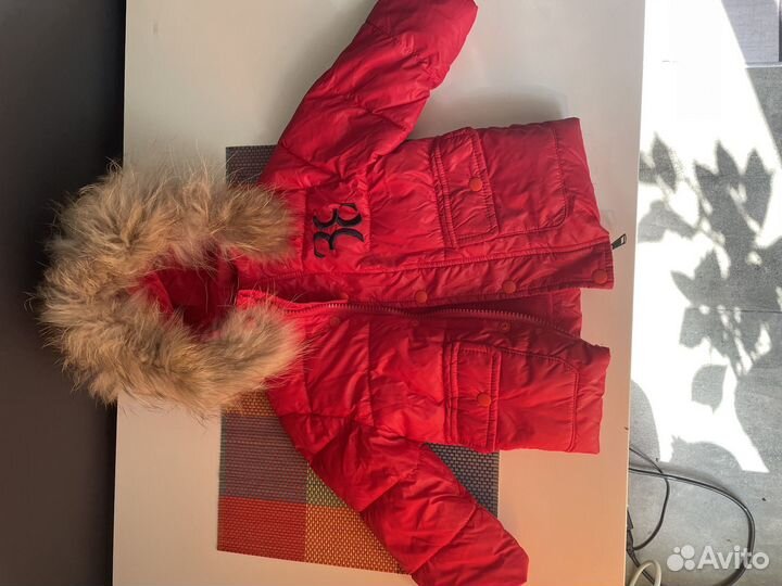 Куртки новые