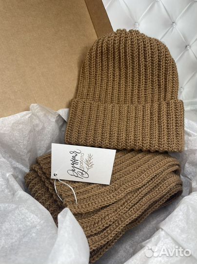 Комплект вязаный шапка и шарф осень-зима