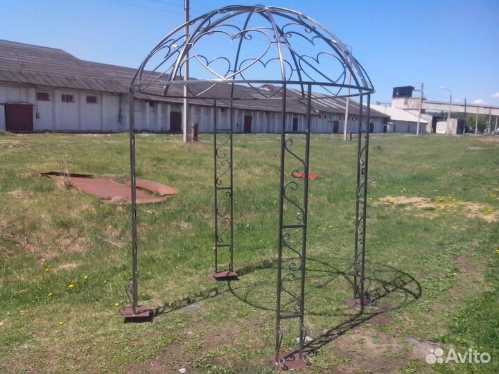 Арка свадебная куполом разборная