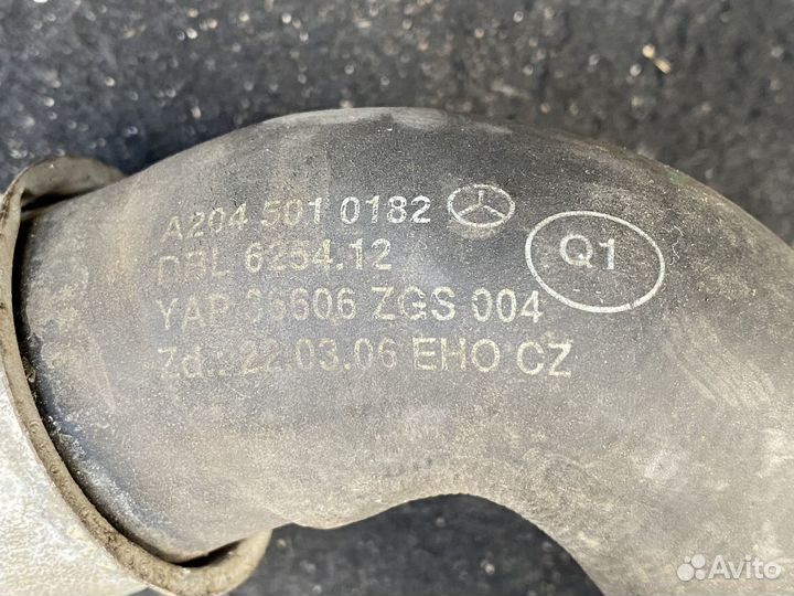 Трубка системы охлаждения Mercedes w204