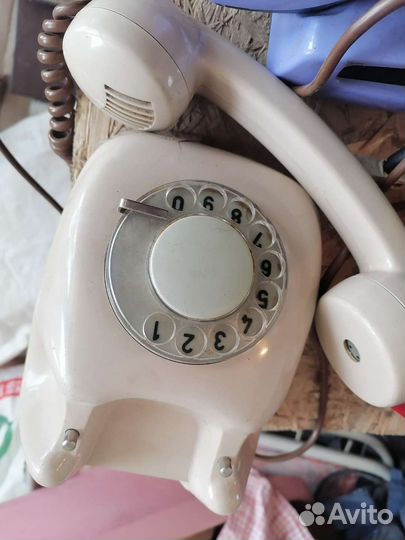 Старый телефон СССР