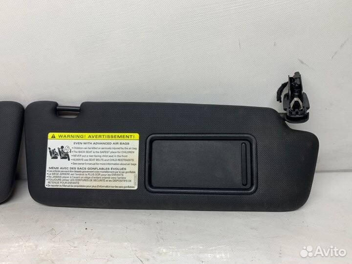 Козырек солнцезащитный Audi A5 3.2 2009