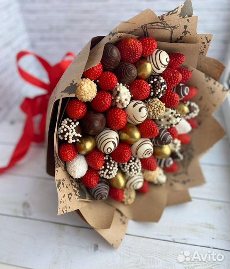 Съедобный букет, клубника в шоколаде