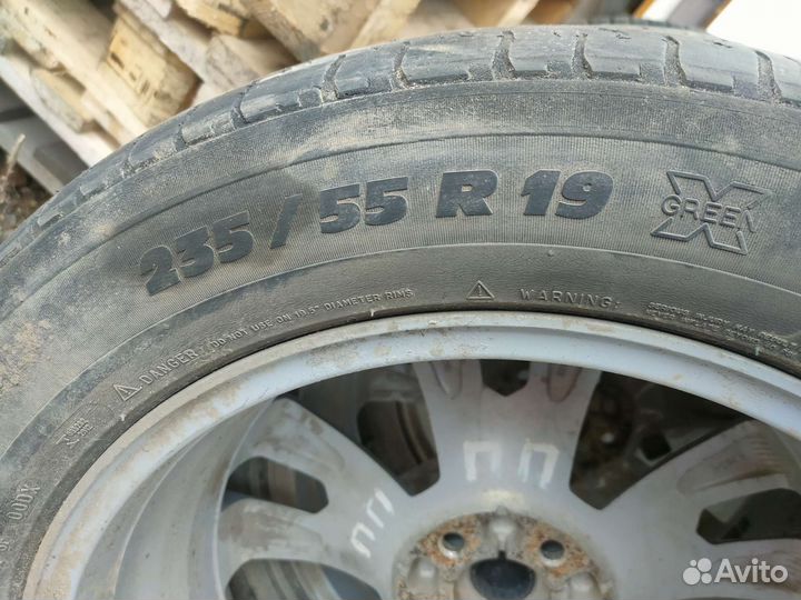 Michelin Latitude Tour HP 235/55 R19 101V