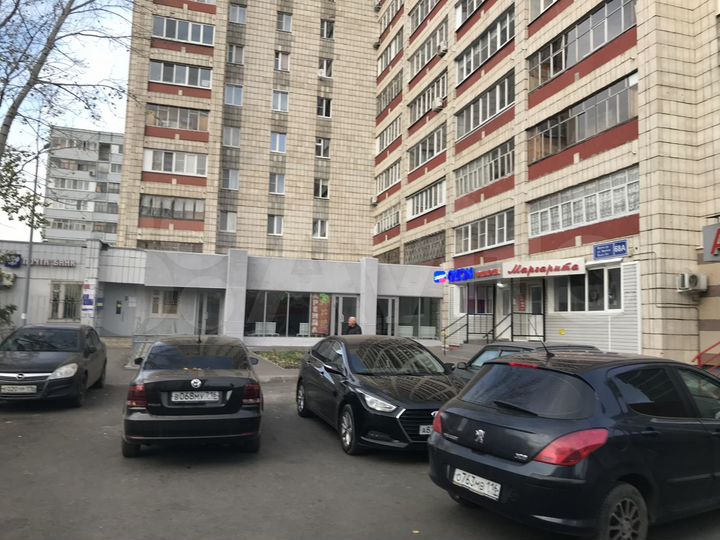 Торговая площадь, 110 м² в Ново-савиновском районе