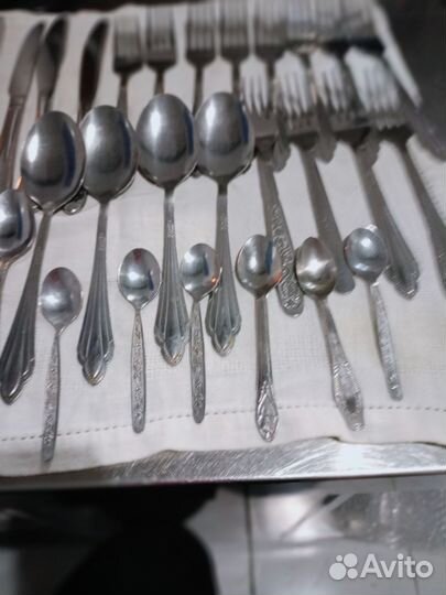 Набор столовых приборов