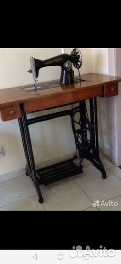 Швейная машина