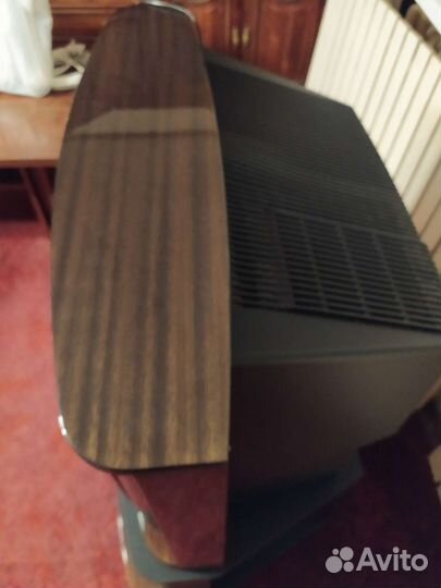 Телевизор с тумбой