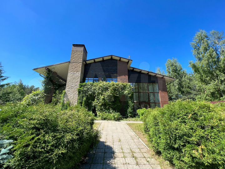 Коттедж 314 м² на участке 29,3 сот.