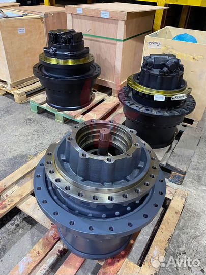 Редуктор хода Hitachi EX120