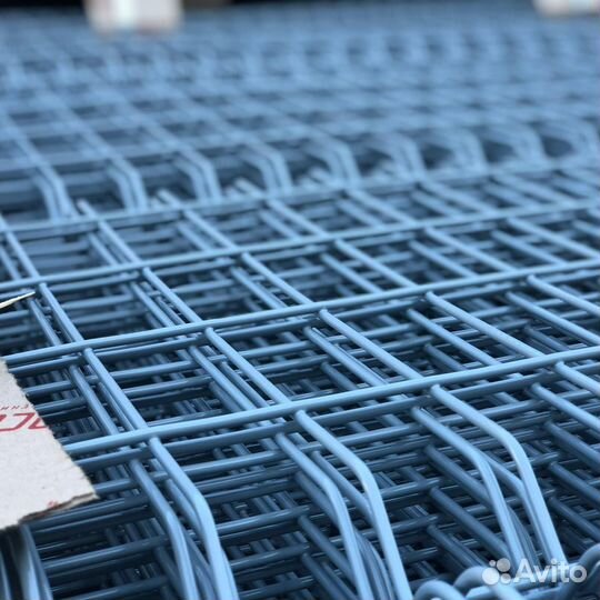 Панель Medium 1,53х2,5 RAL 6005 GL зеленая