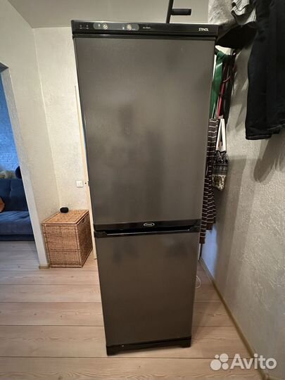 Холодильник Stinol