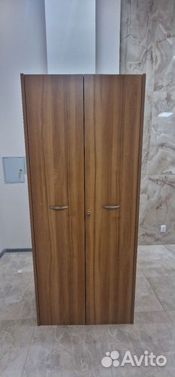 Шкаф для одежды двухстворчатый