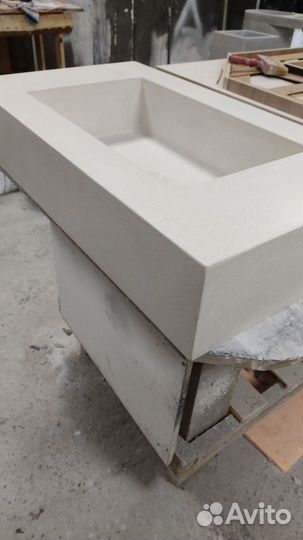 Раковина ручной работы из бетона