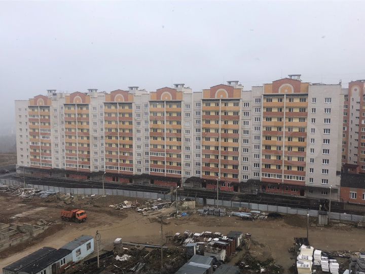 2-к. квартира, 66,3 м², 1/10 эт.