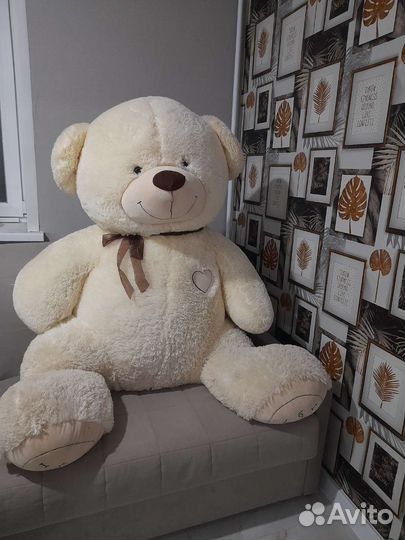 Плюшевый медведь