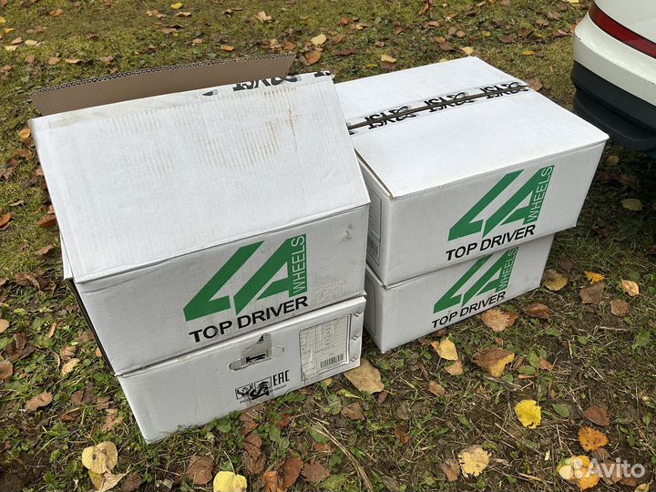 Штампованные диски с колпаками R15