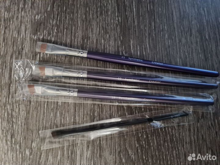 Кисти для бровиста