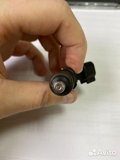 Форсунка топливная mazda 0 280 158 103