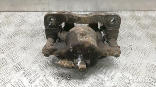 Суппорт тормозной передний правый land rover freel