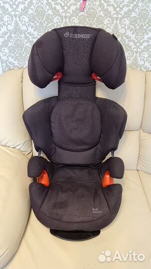 Автомобильное кресло Maxi-Cosi Rodi-Fix AirProtect