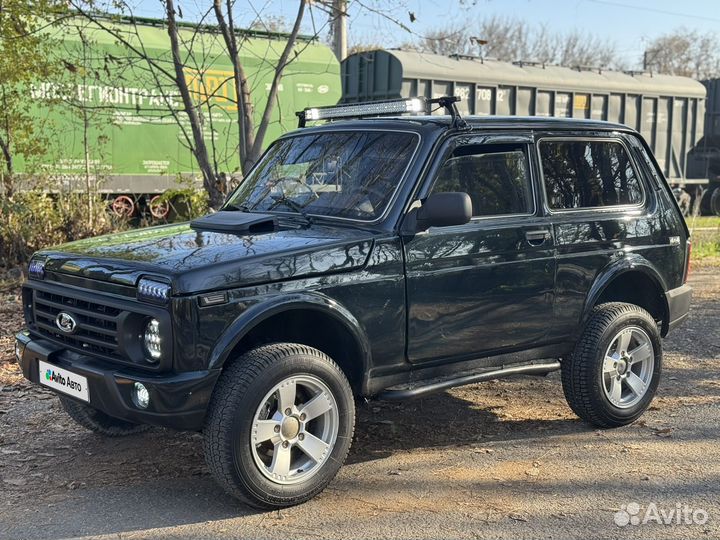 LADA 4x4 (Нива) 1.7 МТ, 2010, 94 000 км