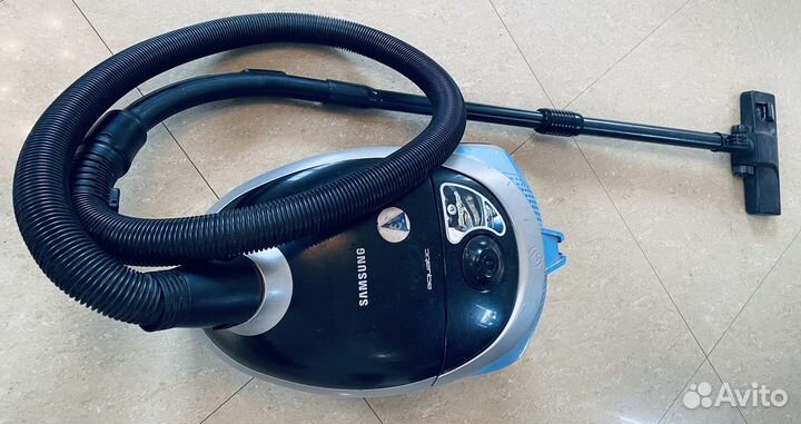 Пылесос Samsung aquatic