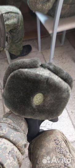 Мужская шапка