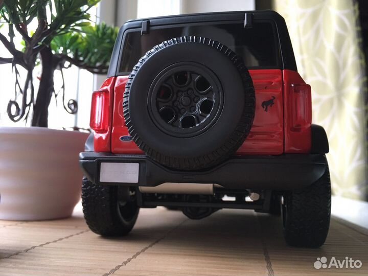 Ford Bronco 2021 1/18 WildTrak