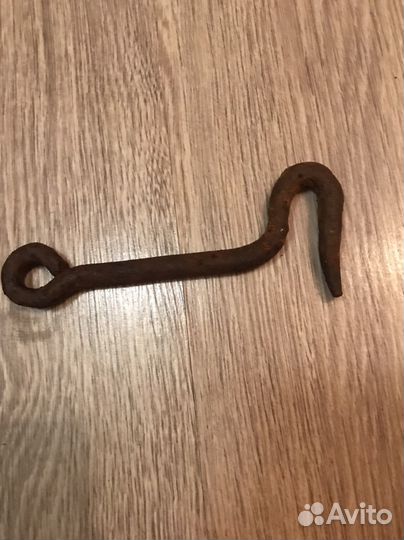 Крючок дверной, железный, старый