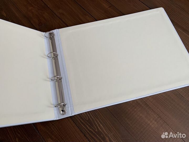 Книга почетных гостей (подарочная кожаная книга)