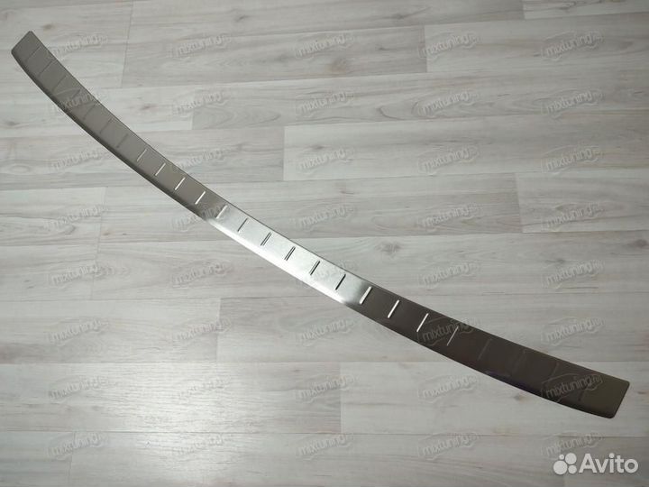 Накладка на задний бампер Honda CR-V 2017-нв