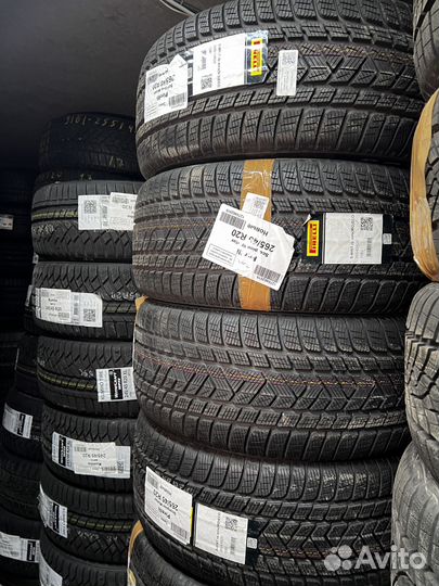 Pirelli Scorpion Winter 265/45 R20